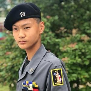 Meet your Posher, Ian